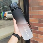 gourde en plastique sans BPA