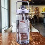 gourde graduée pour mesurer les liquides